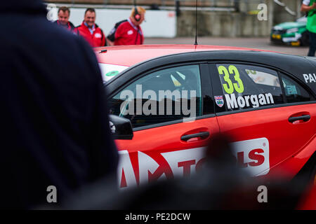 Corby, Northamptonshire, Angleterre, le 12 août 2018. Pilote de course BTCC Adam Morgan et Ciceley Course MAC pendant la Dunlop MSA British Touring Car Championship at Rockingham Motor Speedway. Photo par Gergo Toth / Alamy Live News Banque D'Images