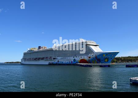 Norwegian Breakaway accosté à Södertälje, Suède Banque D'Images