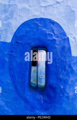 Chefchaouen (Chaouen) est une ville du Maroc a noté pour ses immeubles dans les tons de bleu. Banque D'Images