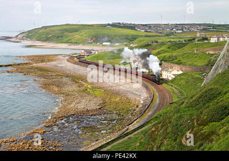 48151 passe sur la côte de Cumbria Parton 14.6.14 Banque D'Images