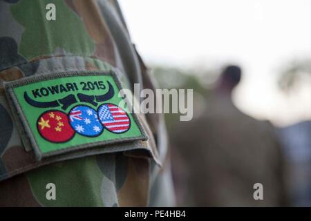 Un soldat de l'armée australienne porte le patch de l'exercice Kowari 15 après la cérémonie de clôture à Larrakeyah Barracks, Darwin, territoire du Nord, Australie, le 12 septembre, 2015. Kowari 15 est un exercice trilatéral de formation à la survie environnementale organisé par l'Australie avec des participants des États-Unis, de l'Australie et de la Chine, qui vise à développer les compétences de survie, les engins de terrain, la préparation opérationnelle, la coordination multinationale et la capacité conjointe du personnel militaire dans des conditions environnementales difficiles. Banque D'Images