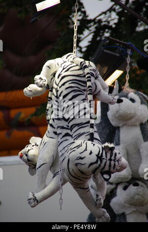 Tigres en peluche, Grand Prix du carnaval. Bristol Balloon Fiesta, UK. Août, 2018. Banque D'Images