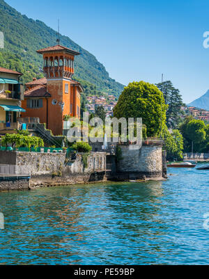 Vue panoramique à Sala Comacina, village sur le lac de Côme, Lombardie, Italie. Banque D'Images