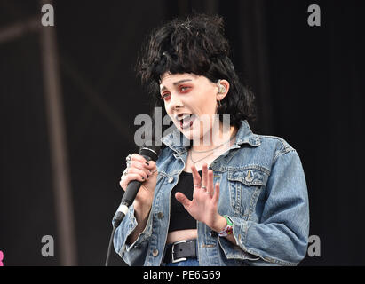 SAN FRANCISCO, CA - le 11 août : Heather Baron-Gracie de vagues pâle effectue au cours de la 2018 à l'extérieur (Musique et Arts au Golden Gate Park le 11 août 2018 à San Francisco, Californie. Credit : imageSPACE/MediaPunch Banque D'Images