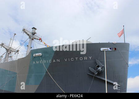 Liberty Ship Victoire américaine à quai dans la baie de Tampa, Floride, USA Banque D'Images