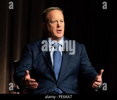 Ancien Secrétaire de presse de la Maison Blanche Sean Spicer parlant au tournant High School Leadership Summit à Washington, DC Le 26 juillet 2018 Banque D'Images