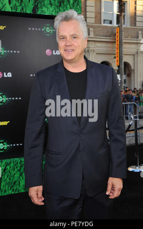 Tim Robbins au Green Lantern Premiere au Chinese Theatre de Los Angeles. Événement dans la vie d'Hollywood, Californie - Red Carpet Event, USA, Cinéma, Célébrités, photographie, Arts, Culture et divertissement, Célébrités, Mode Topix Meilleur de Hollywood, la vie, événement dans la vie d'Hollywood, Californie - Tapis rouge et en backstage, cinéma, télévision, célébrités, célébrités Musique Bestof , Arts, Culture et divertissement, vertical, une seule personne, la photographie, les trois quarts, enquête 2011 tsuni@Gamma-USA.com , Crédit Tsuni / USA, Banque D'Images