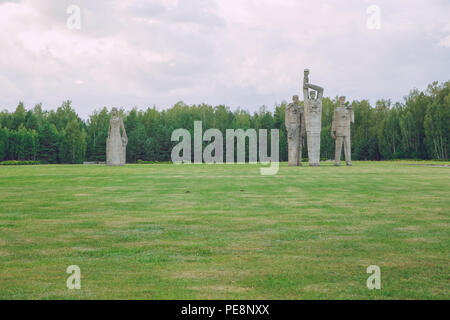 Ville Riga, Lettonie. Monument à Salaspils, mémorial de personnes tuées, des monuments et de la nature. Photo de voyage 2018. Banque D'Images