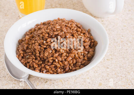 Riz Croustillant au chocolat céréales petit déjeuner Banque D'Images