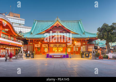 Tokyo, Japon à Kanda de culte au crépuscule. Banque D'Images