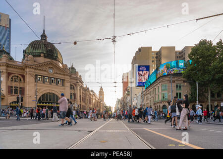 Avis de Finders Street Station à Melbourne, Australie Banque D'Images