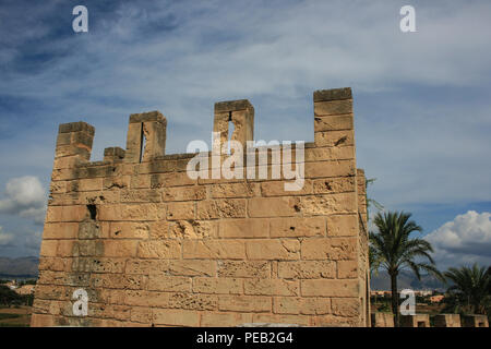 Portal del Moll (Xara Gate), vieille ville d'Alcudia, Majorque (Mallorca), une des îles Baléares d'Espagne Banque D'Images