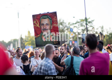 Roumanie, Bucarest - le 10 août 2018 Chine : Afficher une illustration de Liviu Dragnea comme Parti communiste Banque D'Images