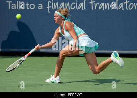 Cincinnati, OH, USA. Août 14, 2018. Open de tennis de l'Ouest et du Sud, Cincinnati, OH - le 14 août 2018 - Camila Giorgi contre Anastasija Sevastova en action dans le tournoi de tennis de l'Ouest et du Sud qui s'est tenue à Cincinnati. - Photo par Wally Nell/ZUMA Press Crédit : Wally Nell/ZUMA/Alamy Fil Live News Banque D'Images