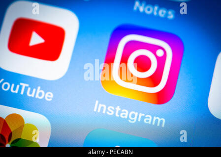 Icône de l'application Instagram sur iPhone, iOS, réseau social, l'écran du smartphone, écran, close-up, détail, Allemagne Banque D'Images