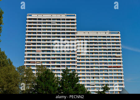 Hochhaeuser, Helene-Weigel-Platz, Berlin Marzahn, Deutschland, Banque D'Images