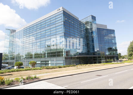 Siège de l'entreprise pharmaceutique Bayer plc building, Green Park Business Park, Reading, Berkshire, England, UK Banque D'Images