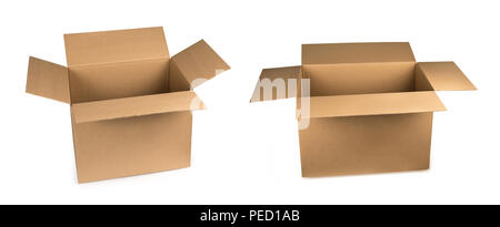 Deux boîtes en carton isolé sur un fond blanc avec chemin de détourage. Immersive. Colis ouvert. Banque D'Images