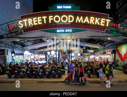 Streetfood de Ben Thanh Market, Ho Chi Minh City, Viêt Nam Banque D'Images