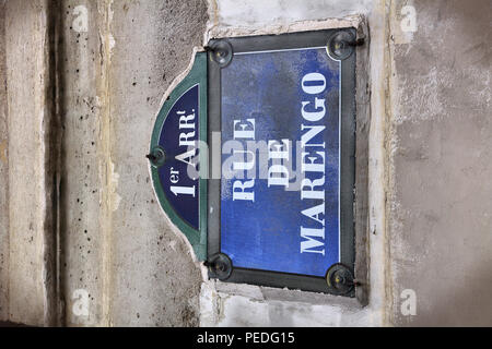Paris, France - Rue de la vieille rue Marengo signe. Banque D'Images