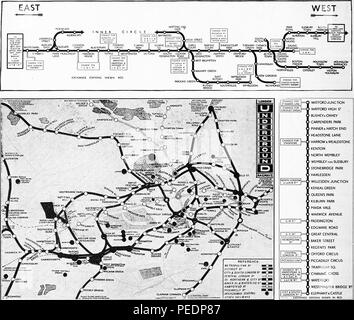 Cartes en noir et blanc du métro de Londres, avec l'ensemble du système ferroviaire souterrain représenté dans le registre inférieur et un 'Cercle Intérieur » plan en ligne dans le registre supérieur, 1919. Avec la permission de Internet Archive. () Banque D'Images