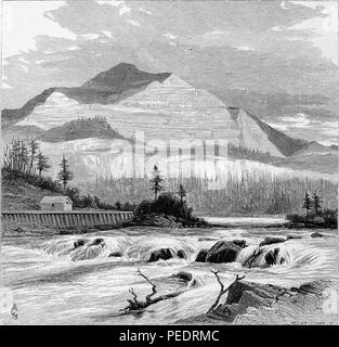 Tirage d'époque en noir et blanc représentant le fleuve Columbia's section des rapides des Cascades, avec un petit bâtiment en bois, au plan intermédiaire et la chaîne des Cascades à la hausse dans l'arrière-plan, situé entre les états de Washington et de l'Oregon, aux Etats-Unis, et publiée dans William Cullen Bryant's edited volumes 'Amérique pittoresque ; ou, le pays dans lequel nous vivons", 1872. Avec la permission de Internet Archive. () Banque D'Images