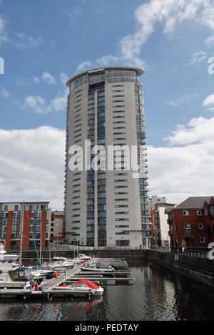 The Tower at Meridian Quay Swansea Marina Waterfront SA1, pays de Galles UK Tallest Building, High Rise Residential Tower block Banque D'Images