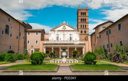 Basilique de Santa Cecilia in Trastevere, Rome, Italie. Banque D'Images