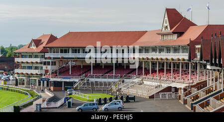 Chester, Royaume-Uni : Aug 6, 2018 : Le comté de Chester Racecourse. Chester est le foyer de la plus ancienne hippodrome au Royaume-Uni Banque D'Images