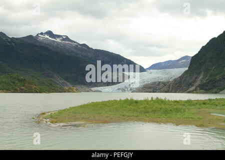 Mendenhall Glacier en août, le sud-est de l'Alaska, USA Banque D'Images