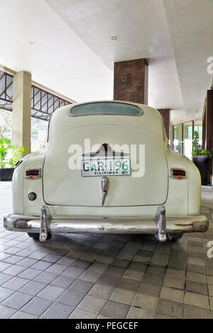 La ville de Cebu, Philippines-October 17, 2016 : Art Deco de 1940 il travail comme voitures de mariage chic pour les couples à la recherche de distinction doe Banque D'Images