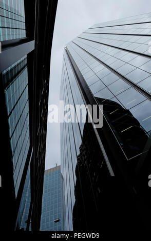 L'architecture moderne des gratte-ciel, du quartier financier, du centre de Londres, Angleterre Banque D'Images