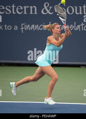 Mason, Ohio, USA. 15 août 2018. 15 août 2018 : Camila Giorgi (ITA) perd à Madison Keys (USA) 6-2, 6-2, à l'Ouest et le Sud de l'ouvrir aux Lindner Family Tennis Center à Mason, en Ohio. © Leslie Billman/Tennisclix/CSM Crédit : Cal Sport Media/Alamy Live News Banque D'Images