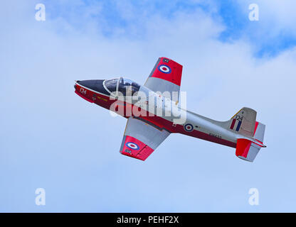 EX Jet militaire d'avions d'entraînement pilote Provost basé à l'aéroport d'Inverness disponible pour les vols jusqu'à une heure pour les passagers payants. Banque D'Images