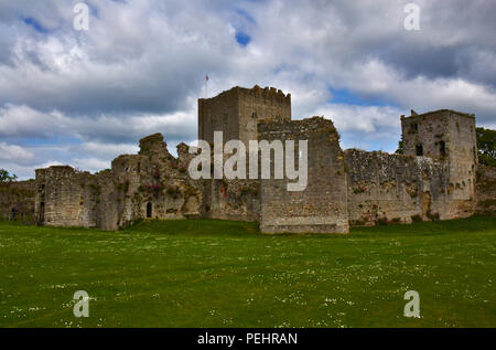 Porchester Castle, Hampshire, Angleterre. Banque D'Images