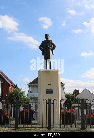 Sir Barnes Wallis , Bronze , Kent Herne Bay Banque D'Images