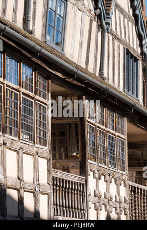 Raynalds dans le centre de Much Wenlock, Shropshire, Angleterre. Banque D'Images