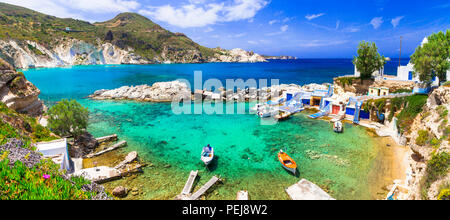 Mandrakia,village traditionnel de l'île de Milos, Grèce. Banque D'Images