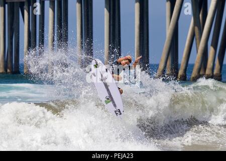 Colapinto Griffin en compétition dans l'US Open de surf 2018 Banque D'Images