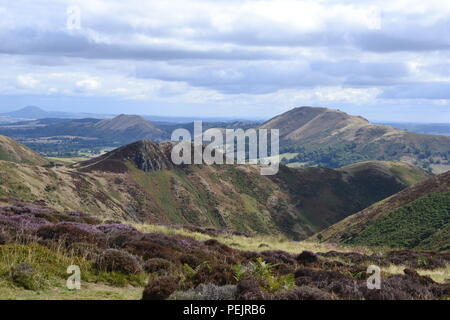 Vue sur le Shropshire Hills, Moulin à carder de vallée à long Mynd. Angleterre, Royaume-Uni Banque D'Images