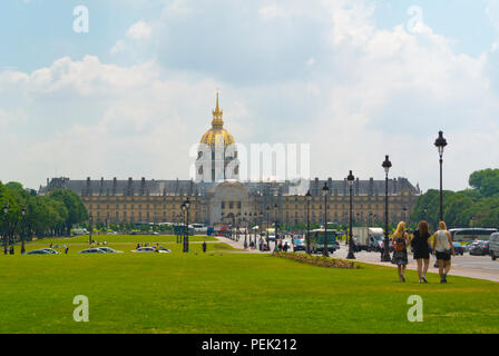 Esplanade des Invalides, invalides, Paris, France Banque D'Images