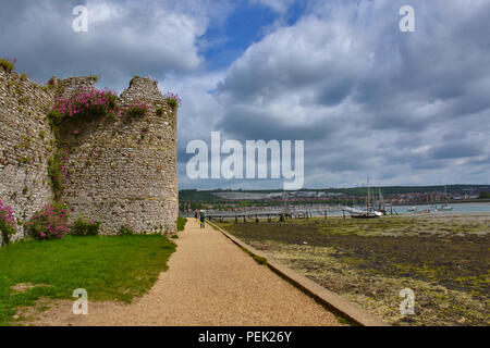 Porchester Castle, Hampshire, Angleterre. Banque D'Images
