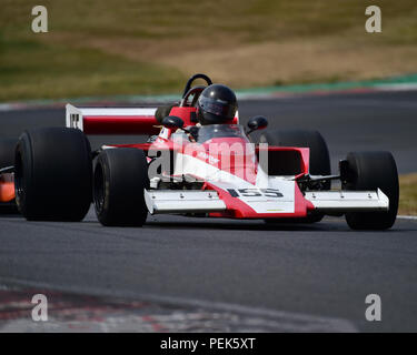 Frank Lyons, Lola T332, Derek Bell, Trophée Formule 5000, Formule 2, Formule 3, Formule Atlantique, Formula Ford 2000, légendes de Brands Hatch SuperPrix, Banque D'Images