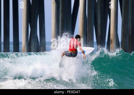 Mihimana Braye en compétition dans l'US Open de surf 2018 Banque D'Images