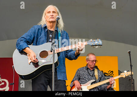 Jimmie Dale Gilmore effectue au Edmonton Folk Music Festival, Edmonton, Alberta, Canada. Banque D'Images