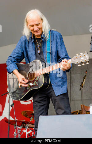 Jimmie Dale Gilmore effectue au Edmonton Folk Music Festival, Edmonton, Alberta, Canada. Banque D'Images