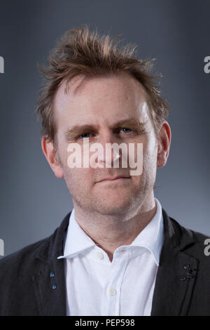 Edinburgh, Royaume-Uni. 16 août, 2018. Nick Harkaway & William Sutcliffe Nick Harkaway, le romancier britannique et commentateur. William Sutcliffe est un romancier britannique. Photographié à l'Edinburgh International Book Festival. Edimbourg, Ecosse. Photo par Gary Doak / Alamy Live News Banque D'Images