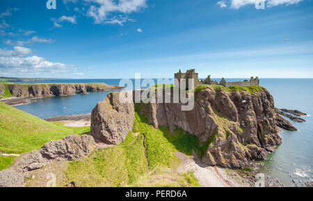 Dunnottar Castle dans l'Aberdeenshire, en Écosse. Banque D'Images