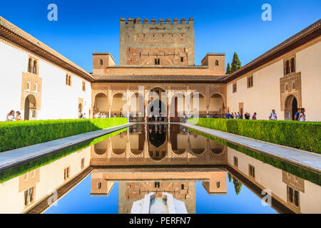 La Cour des Myrtes de l'Alhambra à Grenade Espagne Banque D'Images