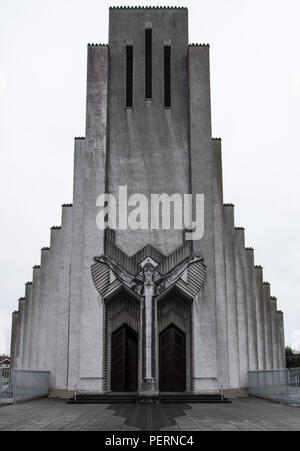 Cork, Irlande - Septembre 15, 2016 : les années 1930, l'église de béton moderniste du Christ Roi dans la banlieue sud de Liège. Banque D'Images